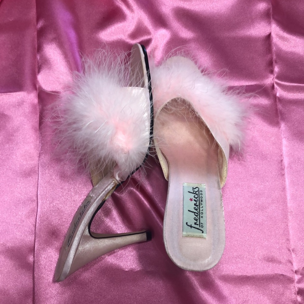 Fredrick’s of Hollywood Pink Mule Shoes - Picture 5 of 6